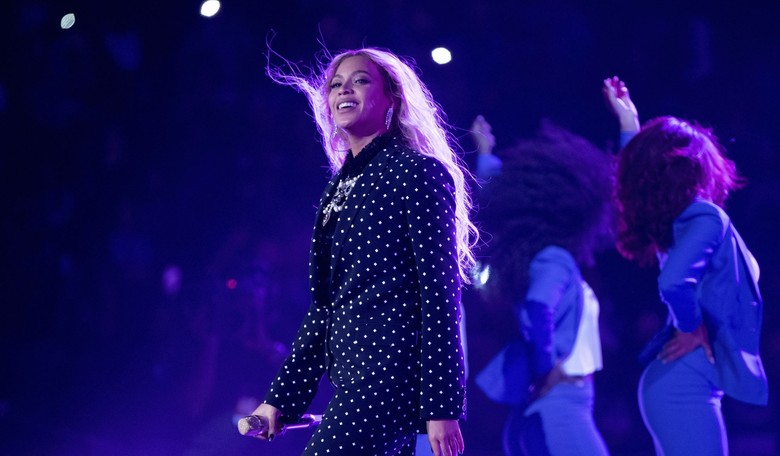 Page Six: Beyoncé Saved Dying Genre Known As COUNTRY MUSIC