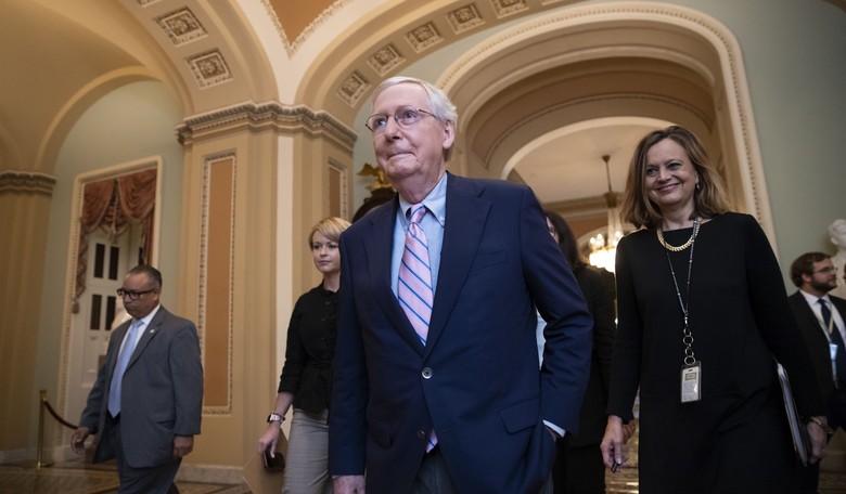 Mitch McConnell Defended by Trump, WSJ After Russia Smears