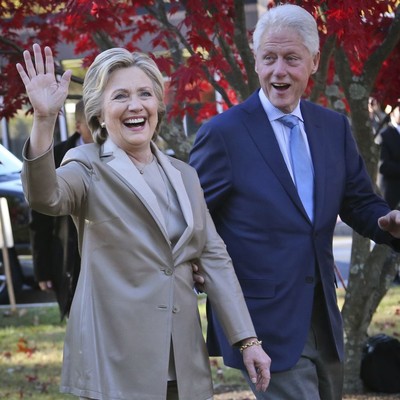 Bill and Hillary Clinton Are Looking for Help - and What They're Asking for Has People Laughing