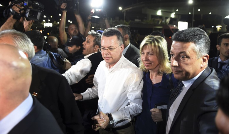BREAKING: President Trump to Meet Freed American Pastor in Oval Office