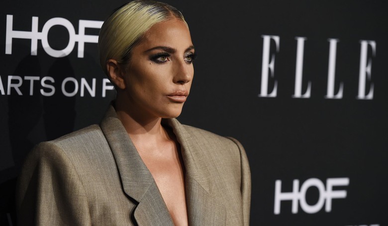 Concert-Goers Were Once Again Subjected to a Singer's Political Rant