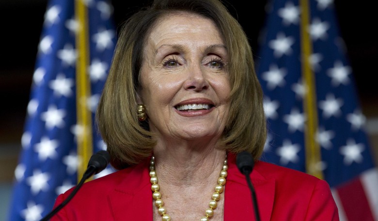 SPOTTED: Pelosi Relaxes During Gov't Shutdown at Expensive Hawaii Resort