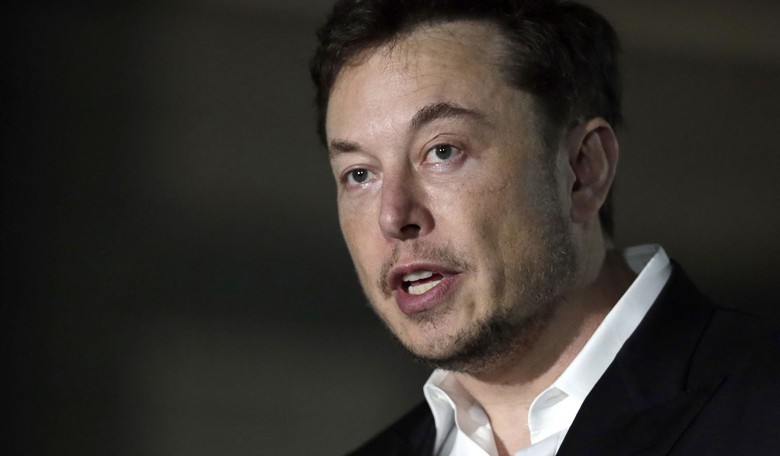 Elon Musk Says No One Over 70 Years Old Should Be in Office