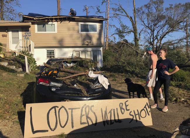 DeSantis Issues Warning to Looters Ahead of Milton Landfall in ‘Second Amendment State’