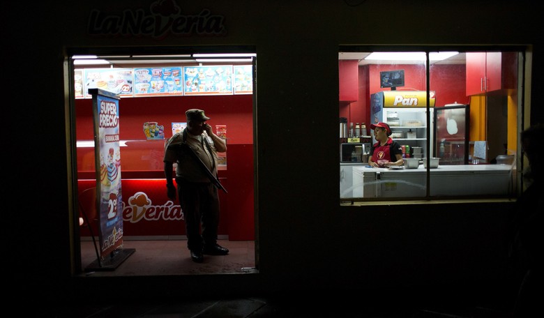 Small Businesses Face Cash Crunch Amid Rising Costs, Remain Optimistic for 2026 Growth