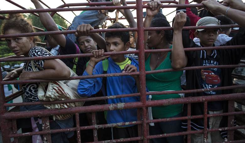Multiple LGBT Couples On The Central American Caravan Get Married In A 'Mass Wedding'