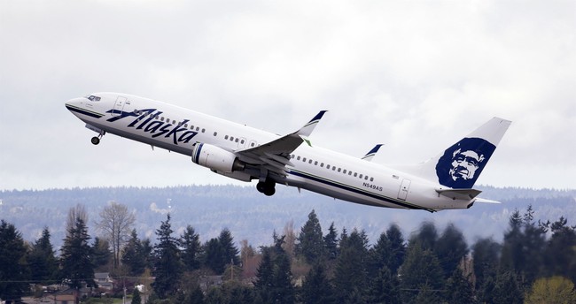 Woke Magazine Editor Gets More Than She Bargained for After Bigoted Rant About Alaska Airlines Flight