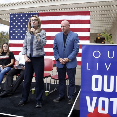 Giffords Accuses GOP of Selling Out to Gun Lobby While Showering Democrats With Cash