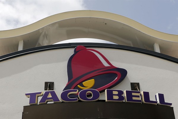 Federal Officials Are Questioning One Fast Food Chain About the Diarrhea Parasite. It's an Easy Guess.