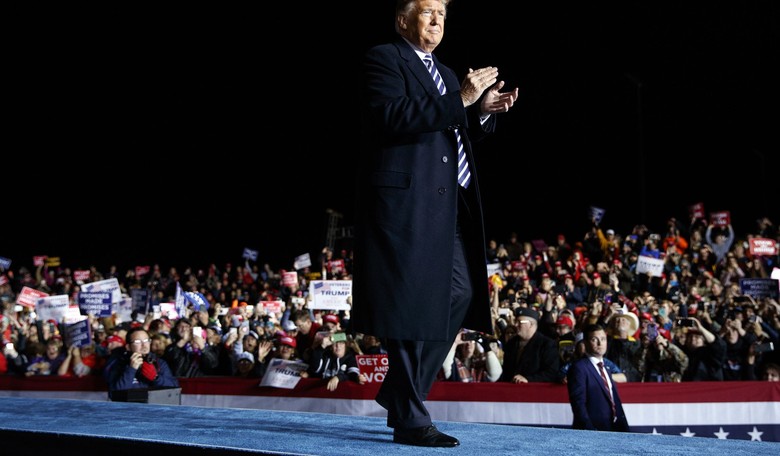 Trump's Attacks On The 14th Amendment Find Little Support