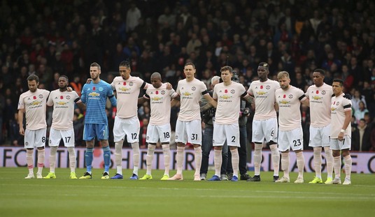 ‘Enough was Enough’: UK Footballer Slams Kneeling for BLM