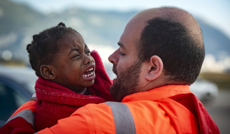 Feel-Good Friday: Dangerous Weather Conditions Reveal Everyday Heroes