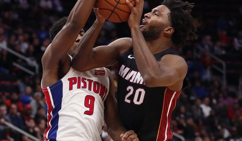 Former Miami Heat Security Officer Sentenced to 3 Years for Stealing 400 Jerseys 