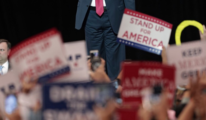 Americans Need Sunshine on Trump/Russia and the Clinton-funded Dossier -- Now