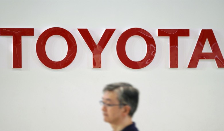 No, U.S. Autoworkers Are Not a National Security Threat