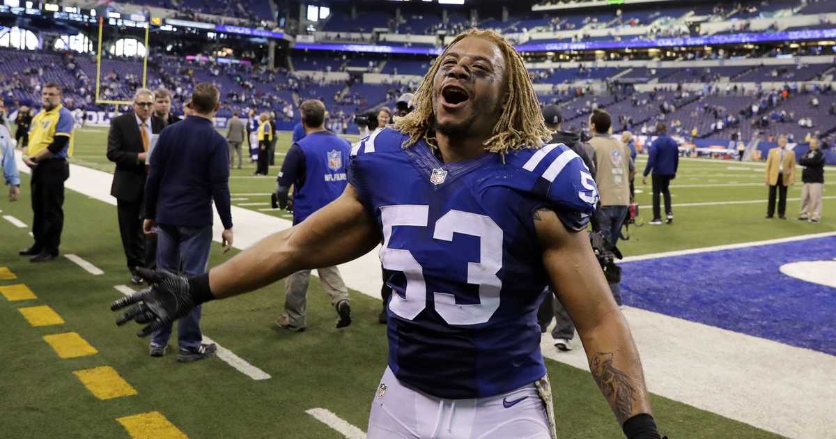 Indiana Police: Twice-Deported Illegal Alien Kills Colts Linebacker While Drunk-Driving