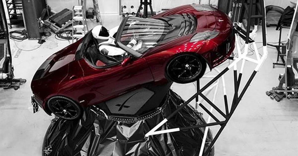 Elon Shows Off a Flying Car