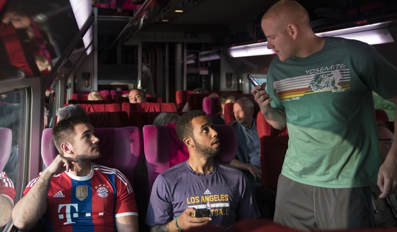 Clint Eastwood Celebrates Heroes in ‘The 15:17 to Paris’
