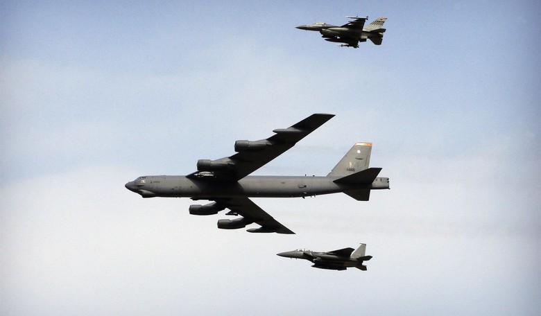 New Heavy Bomber on Horizon: USAF Begins Analysis of Alternatives for B-52