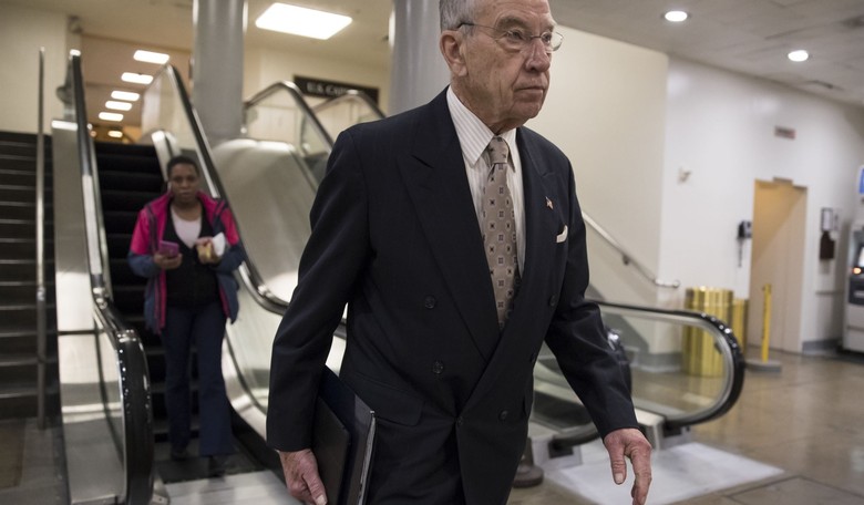 Grassley: Any Supreme Court Justice Wanting to Retire Needs to Do So Now
