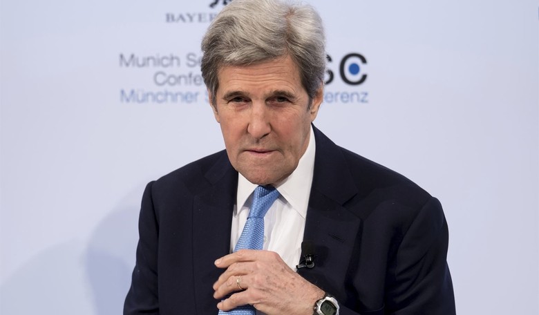 Report: John Kerry Recently Met With Iranian Official in Attempt to Save Iran Nuclear Deal
