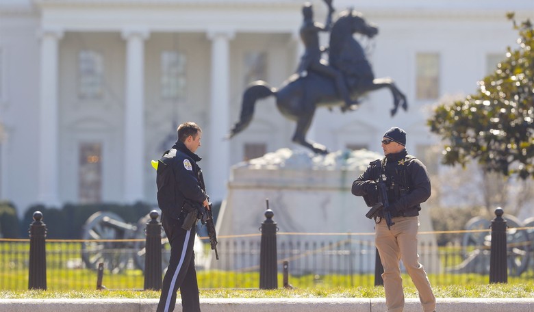 Why the Secret Service Had to Apologize to a Local Salon Owner