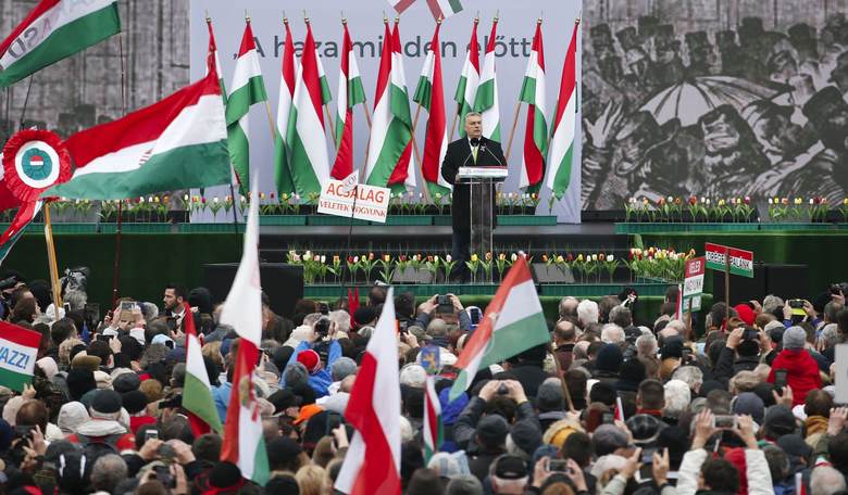 Hungary, the Huffington Post, Christianity, and Islam