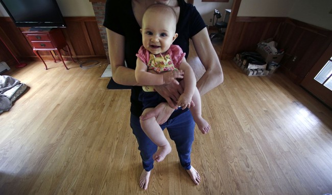 Wading Into the Debate Over the Importance of Stay at Home Mothers - Vimarsana News