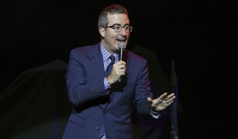 Lying Hack John Oliver Must Want to Help Republicans Win With His Advice on Addressing Trans Issues