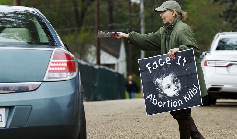 Department of Justice Essentially Bans Use of the FACE Act That Was Used to Harass Pro-Life Protesters