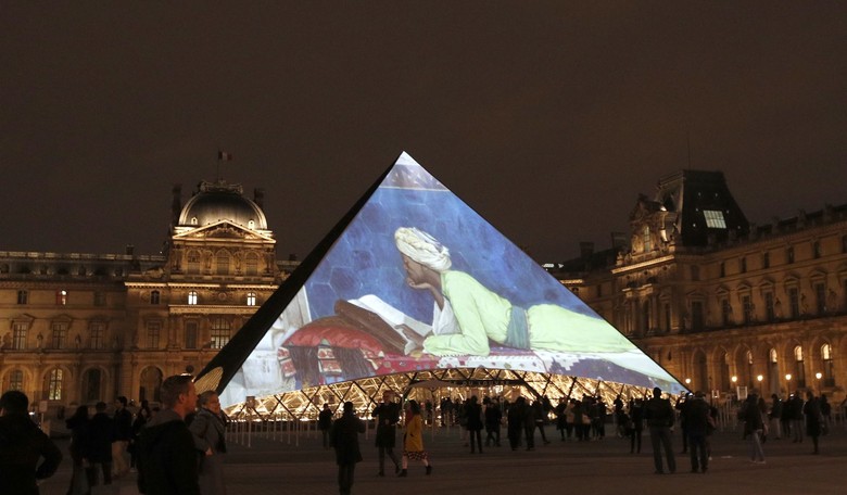 Looting at the Louvre: Thieves Run Brazen Pink Panther-Style Heist, Haul Off Priceless Gems and Art