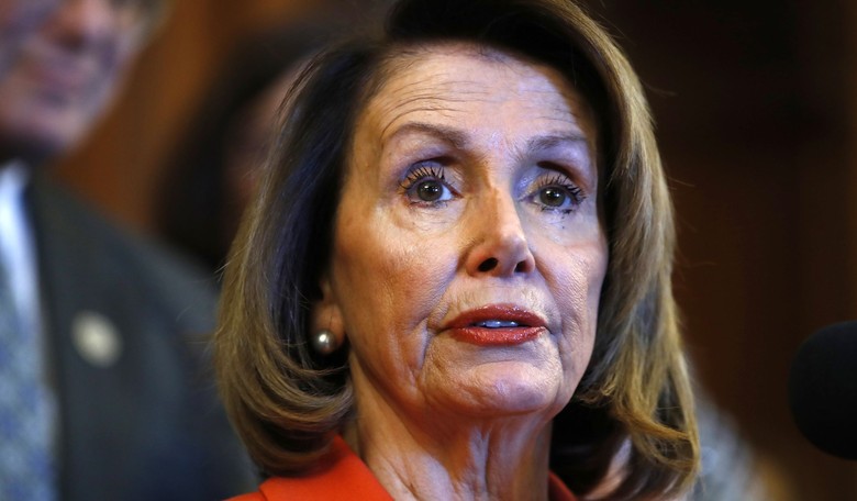 Hoyer Slams Pelosi Over 'Five White Guys' Hamburger Stand Comment 