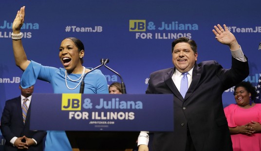 Democrats Go Blue in Profane Anti-Trump Illinois Senate Campaign Ad