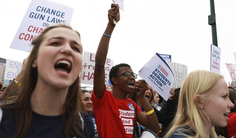 Poll: Sorry, Anti-Gunners, Your Base Of Support For Gun Control Is Being Chipped Away Again