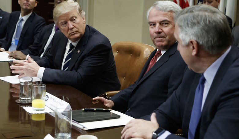 3-D Chess: It Only Looks Like Trump Is Throwing Away His Presidency!