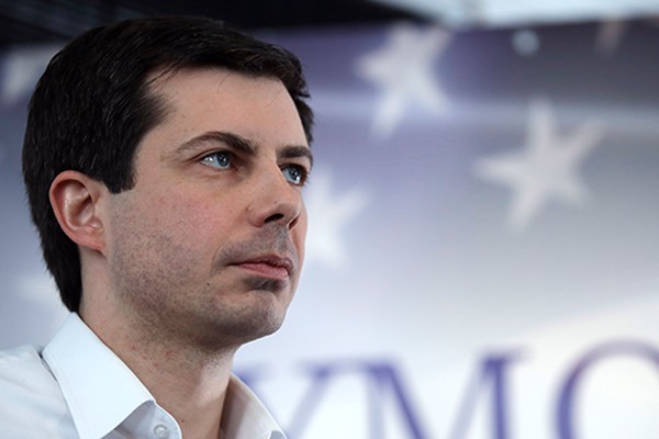 This Voter's Question to Pete Buttigieg at a Town Hall Event Was Just Unhinged