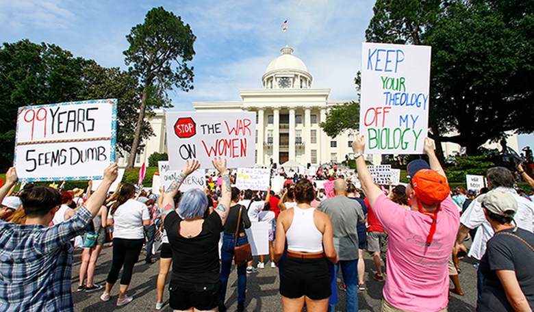 Media Predict Next Female-Moderated Debate’s Focus: Abortion