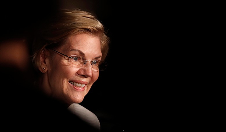 Elizabeth Warren Doubles Down On Supporting Open Borders