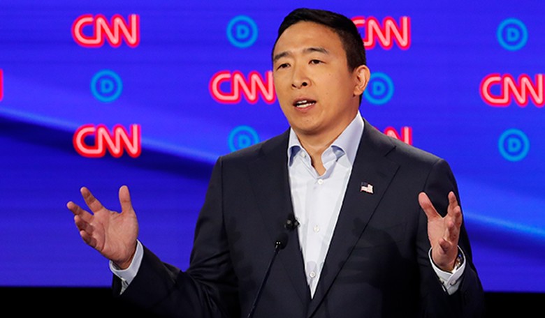 Yang Throws Cold Water On Fellow Democrats: 'Stop Being Obsessed Over Impeachment'