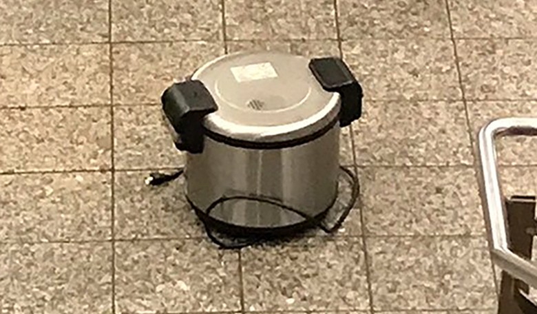 Suspect Plants Rice Cookers Around New York City, Causes Rush Hour Panic