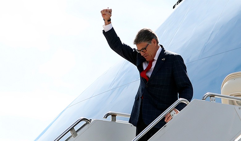 BREAKING: Energy Secretary Rick Perry To Resign 