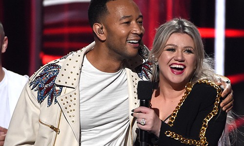 Not for Sale … Until It Was: NY Store’s Evolving Tale About Kelly Clarkson and the Mechanical Bird