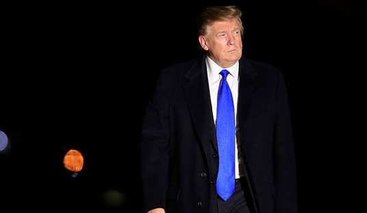 White House Pushes for More Employment Visas, Breaking Trump’s ‘Hire American’ Promise