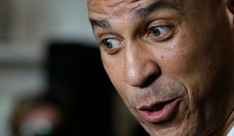 Beto Had A Few Choice Words About Booker's Desire For A Federal Gun Licensing Plan