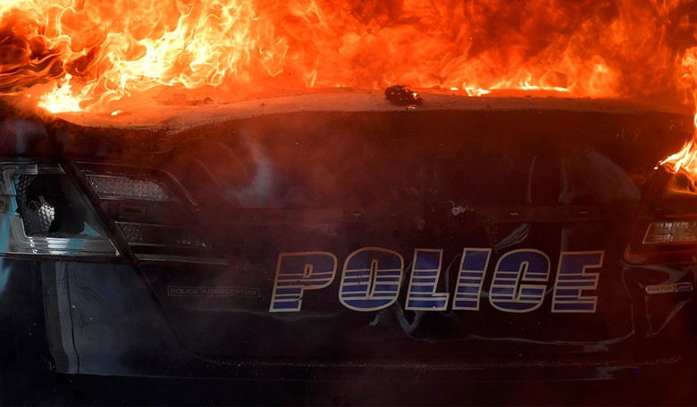 Give The Liberal Mob What It Wants And ‘Defund’ Police