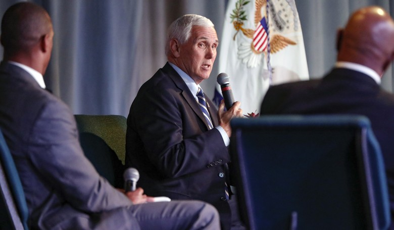 VP Pence Honors Castro and Che Guevara’s Murder Victims, Obama Honored the Murderers