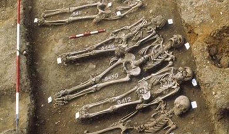Apparently, Black Women Were More Likely to Die During the Bubonic Plague Because of Structural Racism