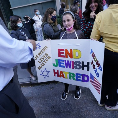 A VA Woman Went to Get Her Eyebrows Done, but She Mentioned Being Jewish and All Hell Broke Loose