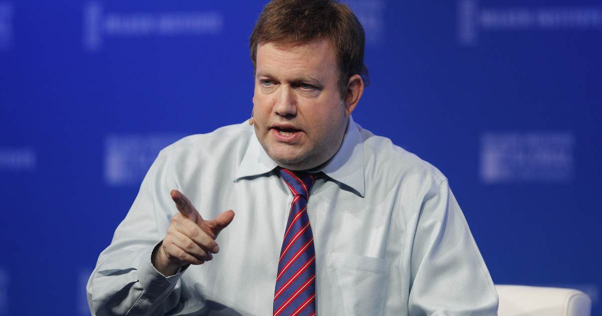 Luntz: Trump Voters Still Missing From Midterm Polls
