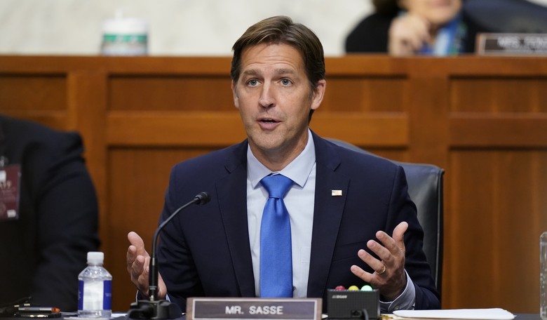 Ben Sasse Challenges Democrats' Histrionics on the Filibuster